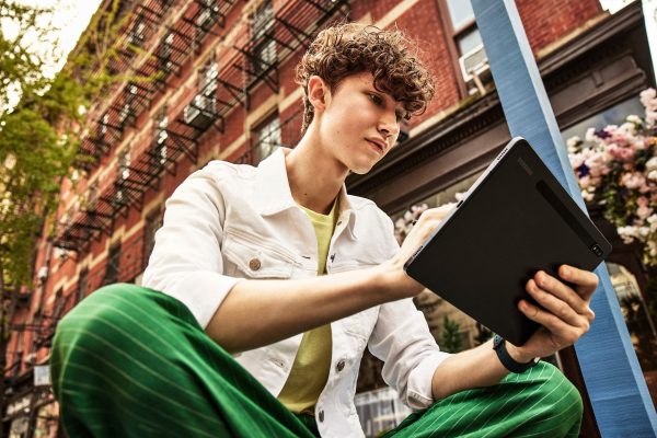 Samsung Galaxy Tab S8 11 inch tablet S Pen refurbished-9